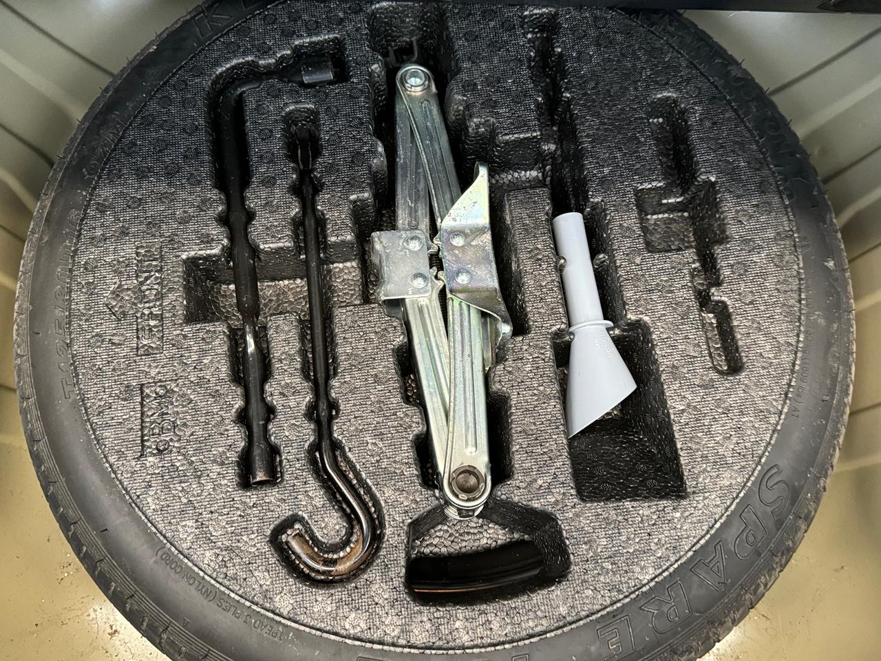 2019 Honda Civic LX+Adaptive Cruise+LaneKeep+ApplePlay+Remote Start Photo