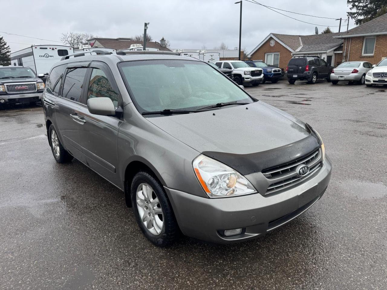 2010 Kia Sedona EX, LEATHER, 7 PASSENGER, ALLOYS, 2 SETS, AS IS - Photo #8