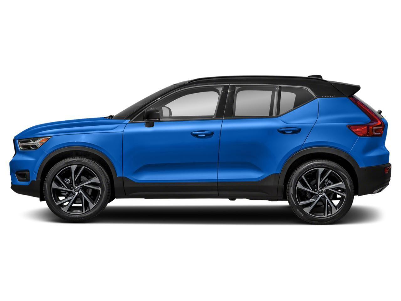 Used 2021 Volvo XC40 T5 AWD R-Design for sale in Surrey, BC