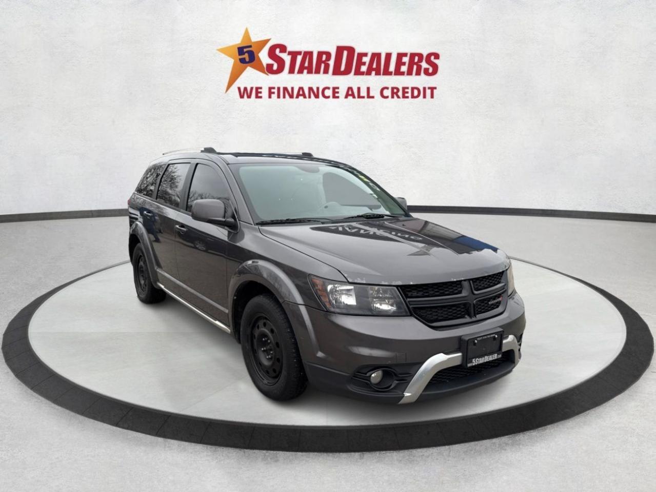 Used 2015 Dodge Journey Crossroad 7 SEATS LEATHER ROOF WE FINANCE ALL CRDT for sale in London, ON