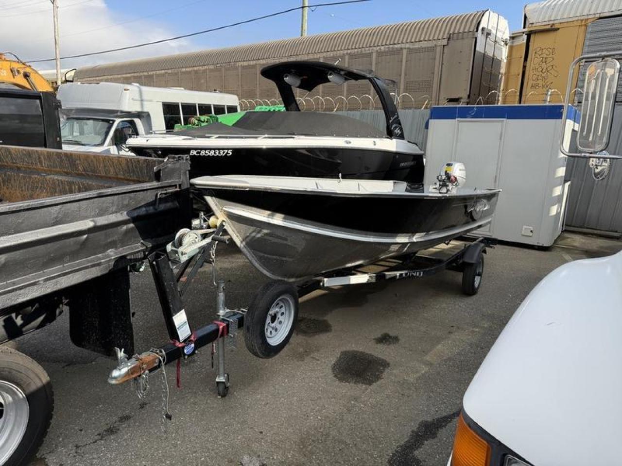 Used 2017 ShoreLandr WC16 with Honda BF20 Outboard Boat for sale in Burnaby, BC