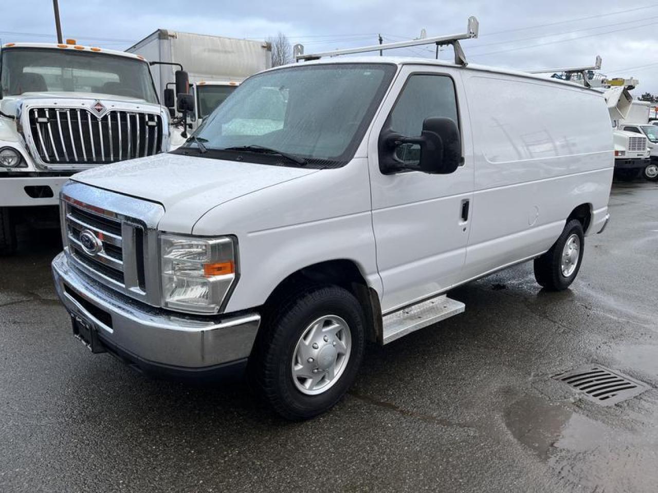 Used 2014 Ford Econoline E-250 Cargo Van for sale in Burnaby, BC