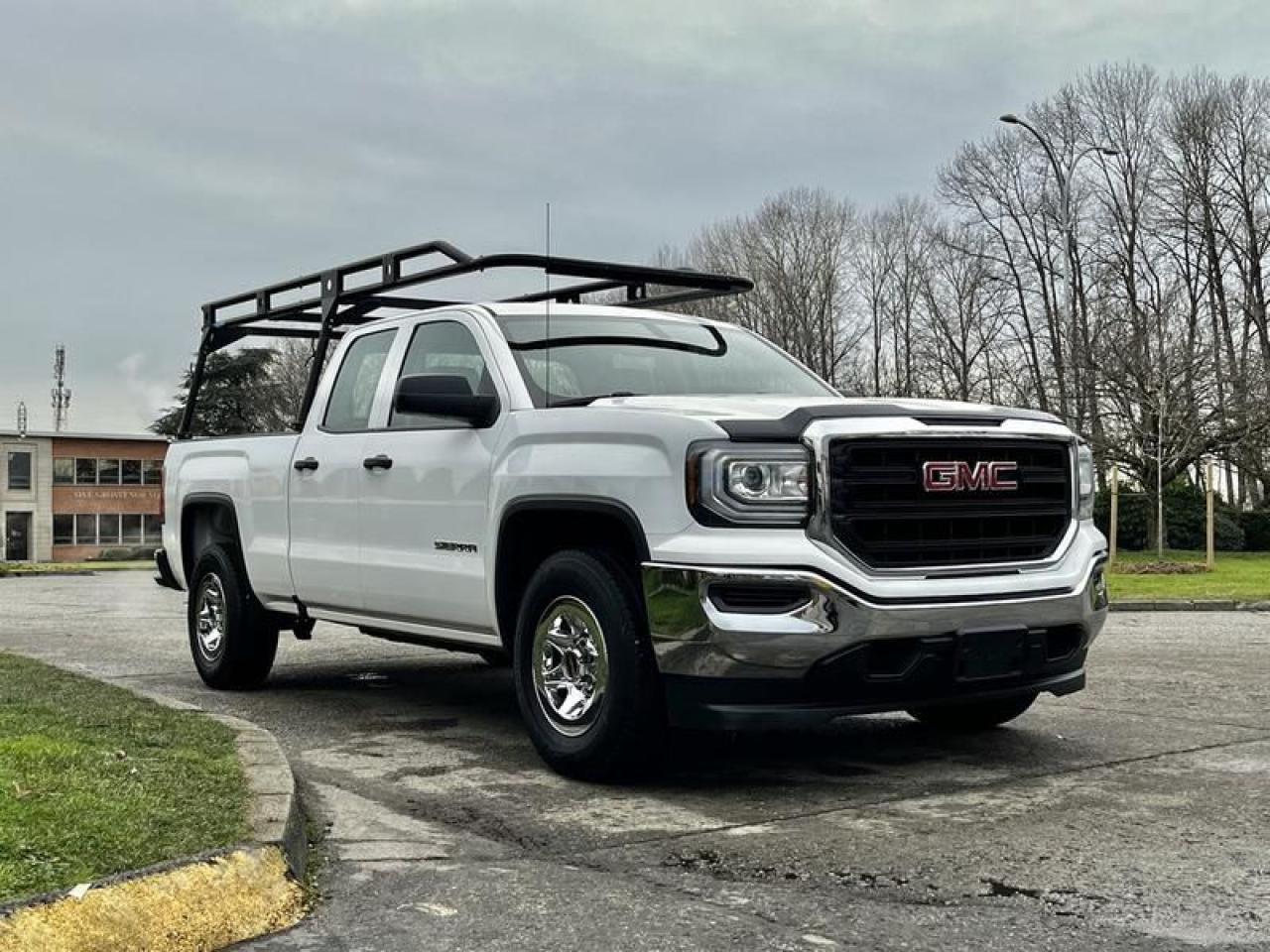 Used 2018 GMC Sierra 1500 Base Double Cab 2WD for sale in Burnaby, BC