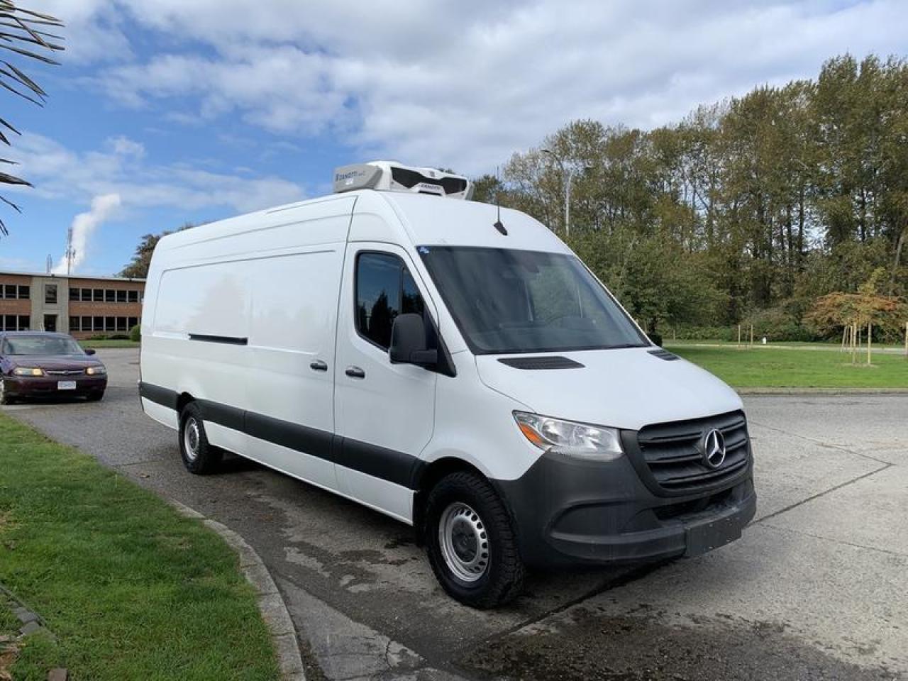 Used 2019 Mercedes-Benz Sprinter 3500 High Roof Reefer Cargo Van Extended  170-inch  WheelBase for sale in Burnaby, BC