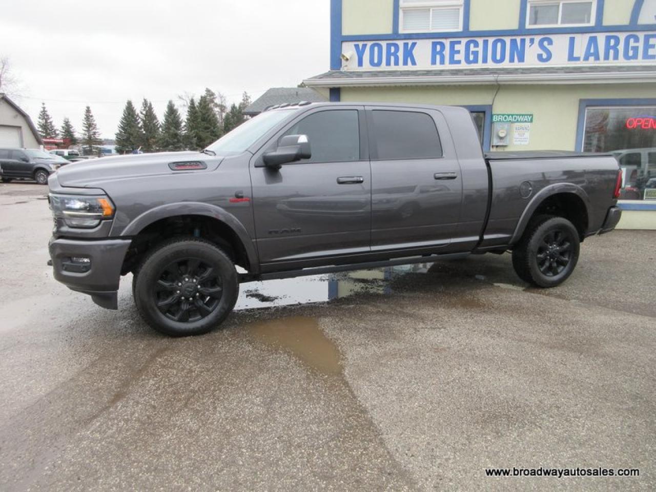 2022 RAM 2500 3/4 TON LIMITED-EDITION 5 PASSENGER 6.7L - CUMMINS.. 4X4.. MEGA-CAB.. 6.6-BOX.. NAVIGATION.. POWER SUNROOF.. LEATHER.. HEATED/AC SEATS.. Photo