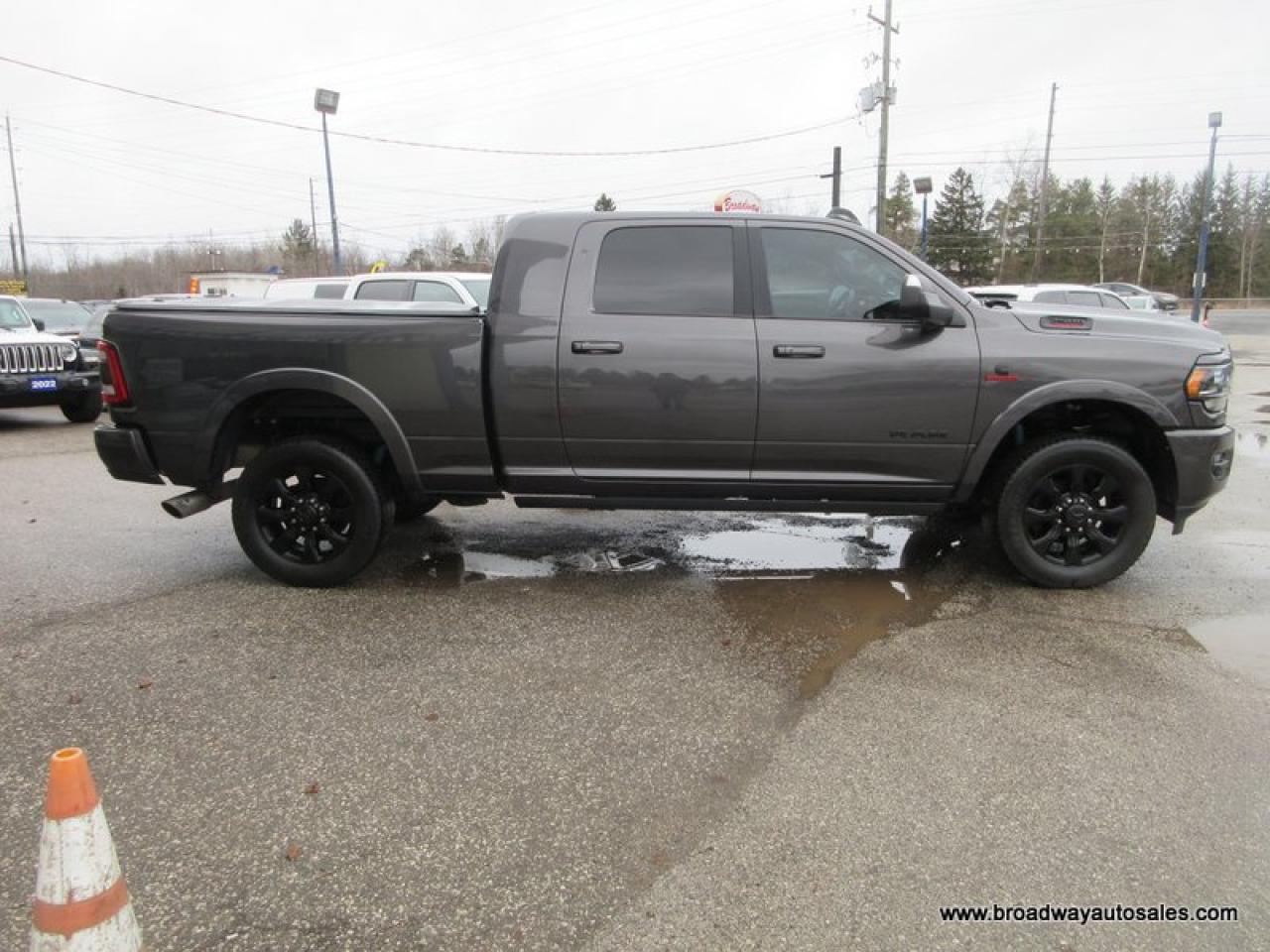 2022 RAM 2500 3/4 TON LIMITED-EDITION 5 PASSENGER 6.7L - CUMMINS.. 4X4.. MEGA-CAB.. 6.6-BOX.. NAVIGATION.. POWER SUNROOF.. LEATHER.. HEATED/AC SEATS.. Photo