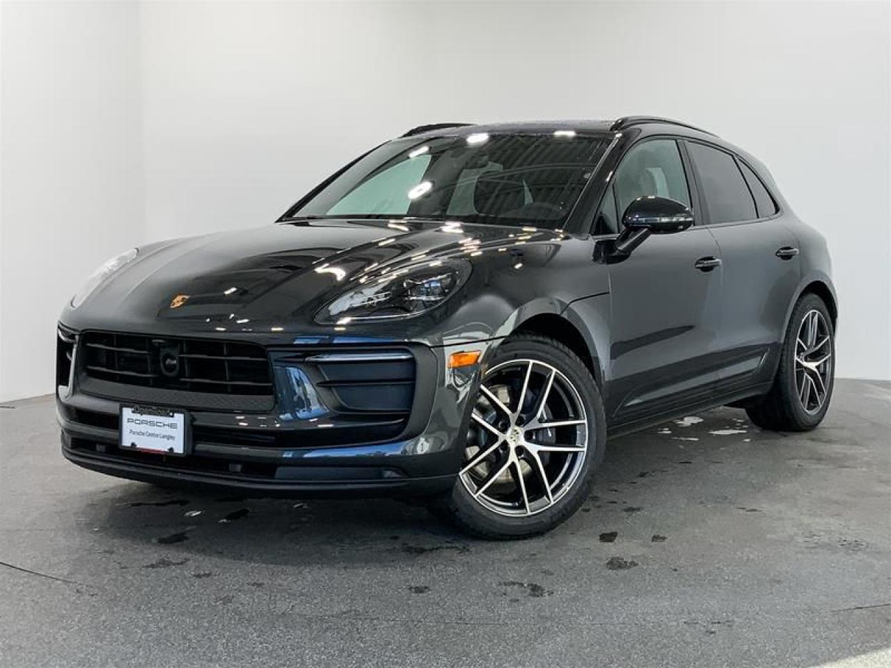 New 2025 Porsche Macan AWD for sale in Langley City, BC