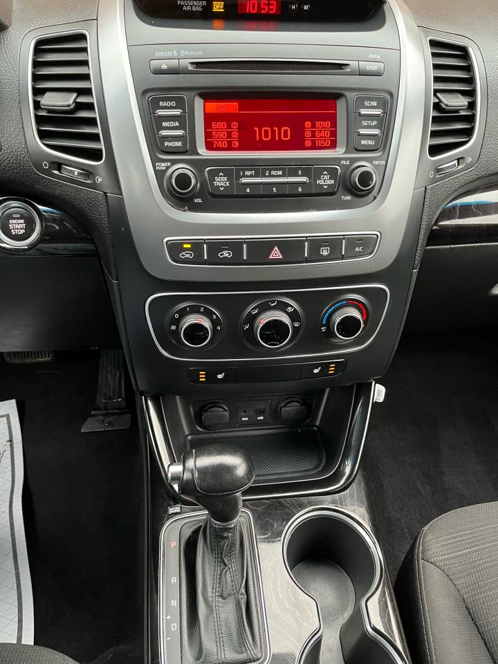 2014 Kia Sorento LX-AWD-YES,....ONLY 81,689KMS!!!NOT A MISPRINT!!! - Photo #17