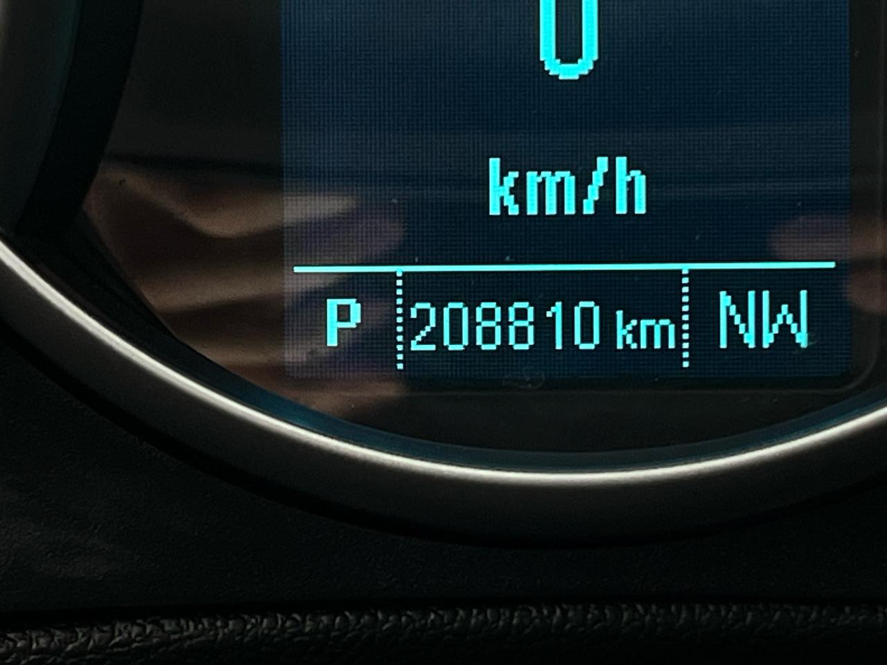 2016 Chevrolet Cruze 1LT | Backup Camera | Bluetooth | Cruise Control - Photo #12