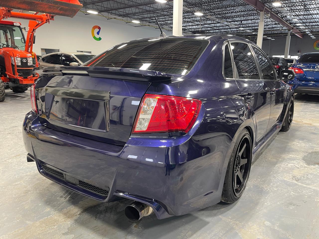 2011 Subaru Impreza WRX w/Limited Pkg Photo4