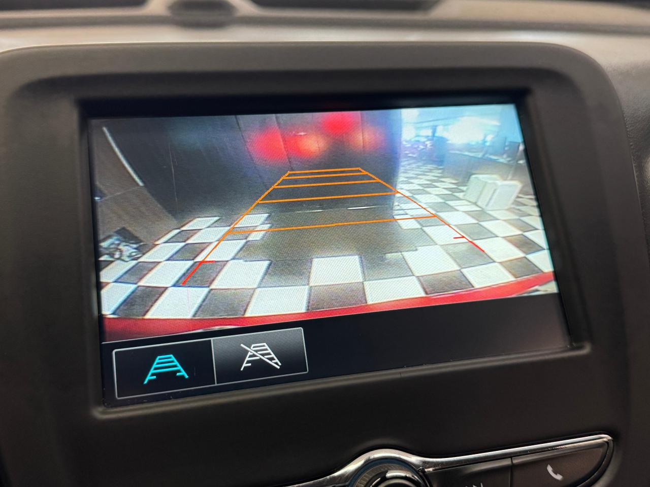 2018 Chevrolet Equinox LT+New Tires+Camera+Remote Start+Heated Seats - Photo #11