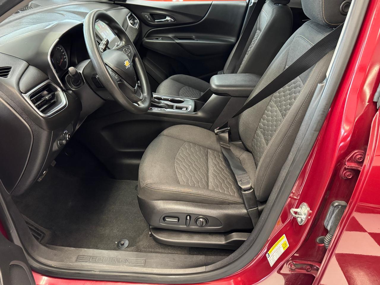 2018 Chevrolet Equinox LT+New Tires+Camera+Remote Start+Heated Seats - Photo #17