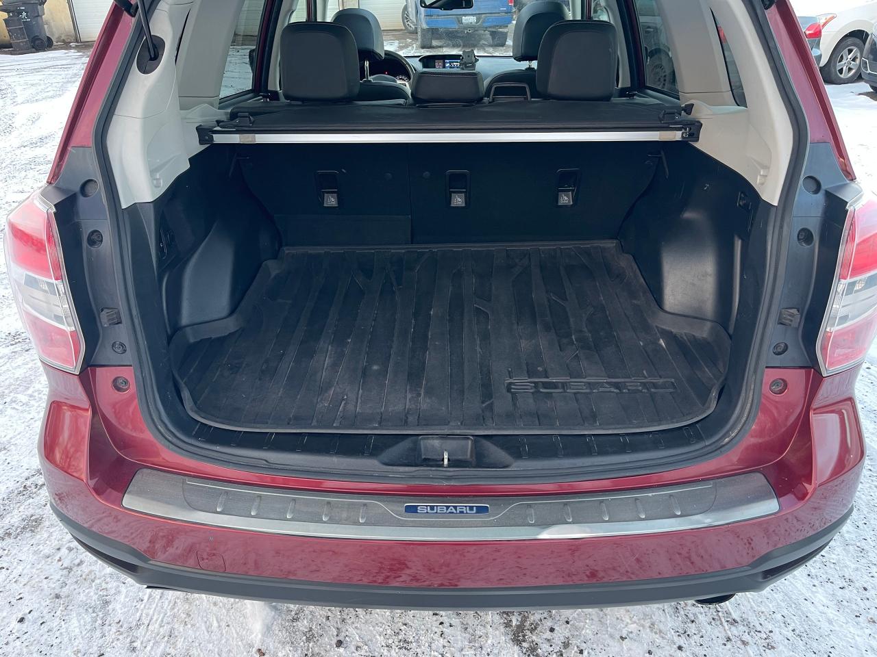 2015 Subaru Forester 2.5i Touring - Photo #8