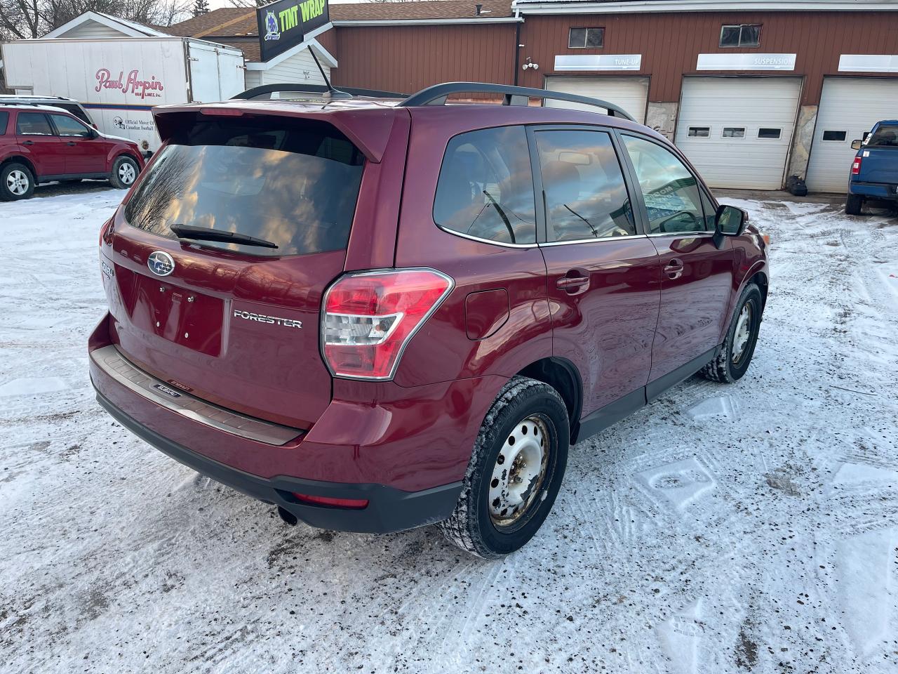 2015 Subaru Forester 2.5i Touring - Photo #3