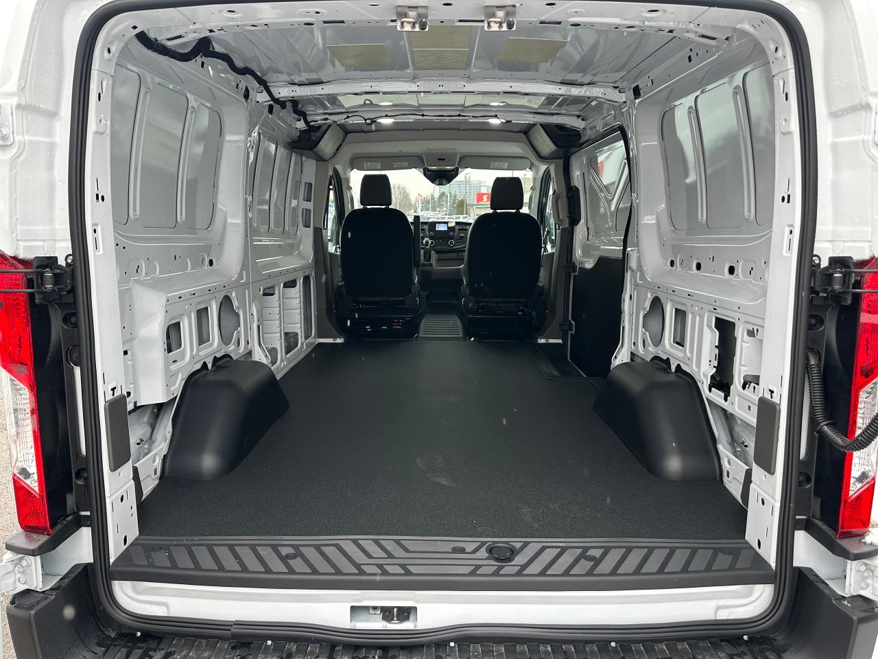 2024 Ford Transit Cargo Van 350 LOW ROOF | BRAND NEW | 0 KMS | CATERING VAN Photo