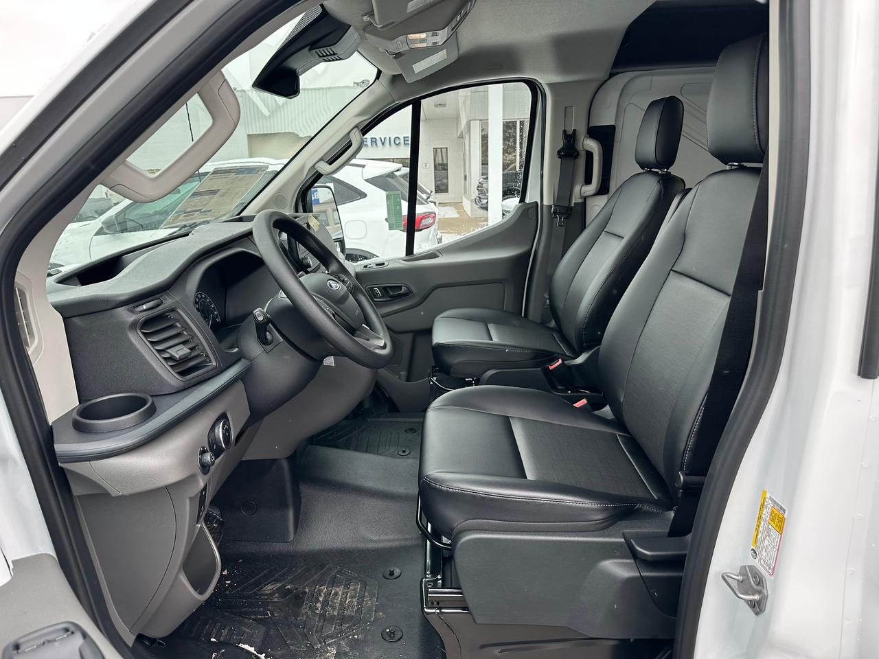 2024 Ford Transit Cargo Van 350 LOW ROOF | BRAND NEW | 0 KMS | CATERING VAN Photo