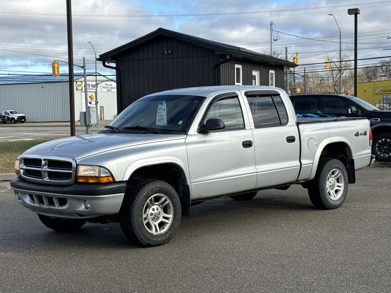 Used 2004 Dodge Dakota Sport Plus Quad Cab 4WD for sale in Gananoque, ON