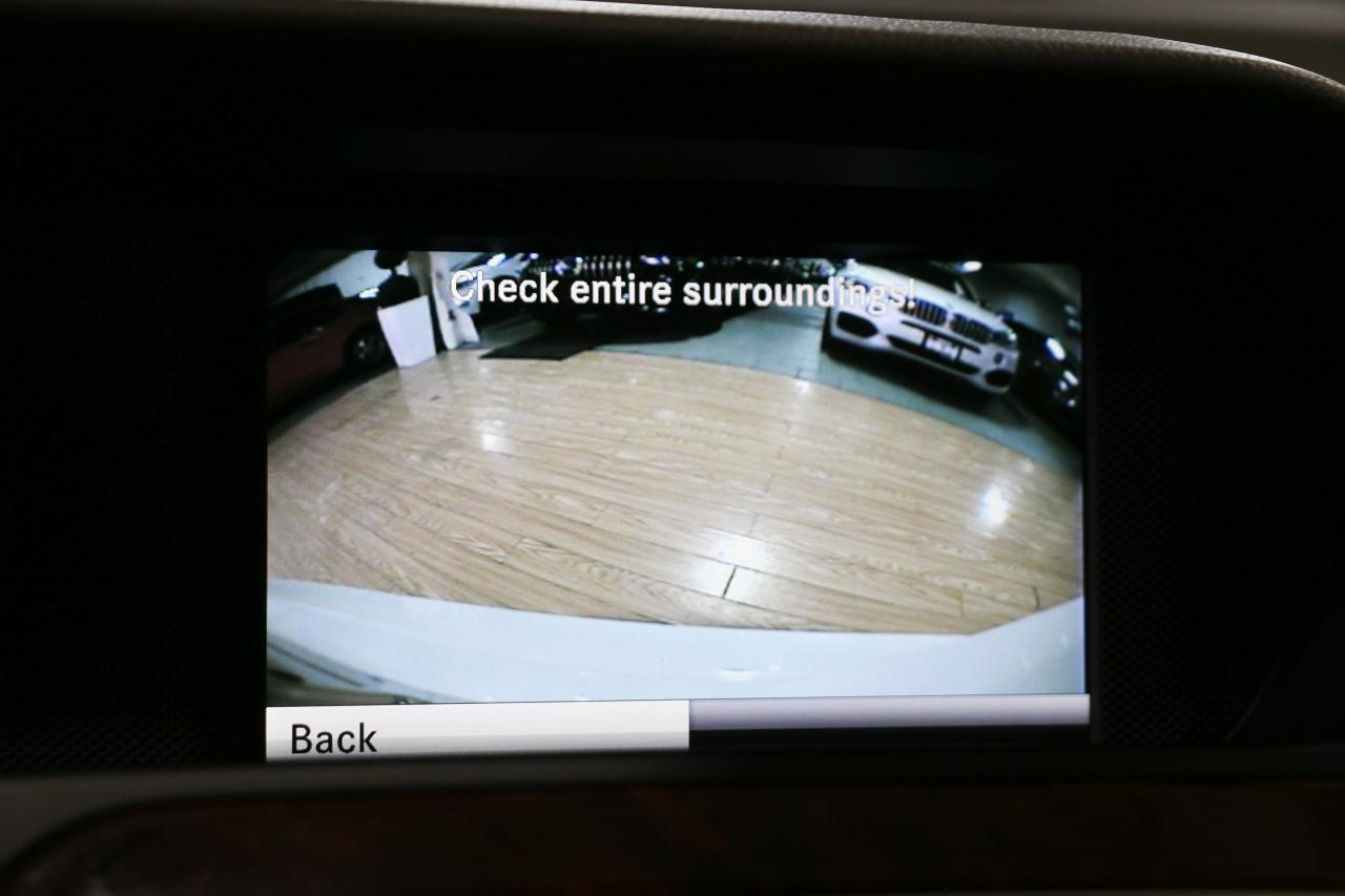 2013 Mercedes-Benz C-Class C350 4MATIC - LOW KM|SUNROOF|BLINDSPOT|NAVI|CAMERA - Photo #17