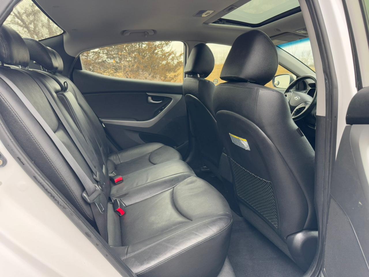2014 Hyundai Elantra LIMITED | CLEAN CARFAX | ONE OWNER | LEATHER | Photo11