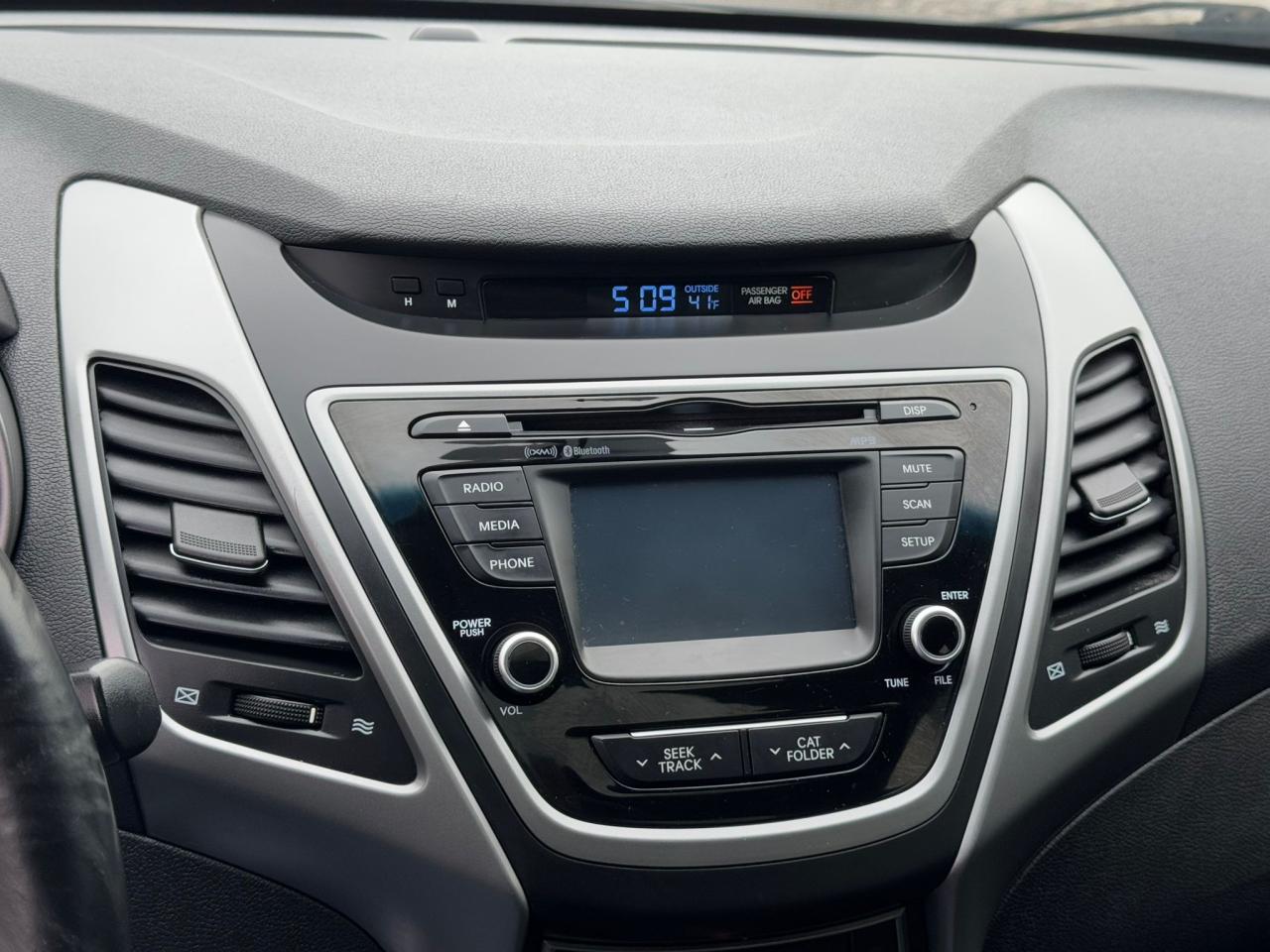 2014 Hyundai Elantra LIMITED | CLEAN CARFAX | ONE OWNER | LEATHER | Photo17