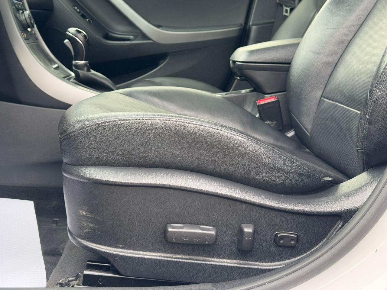 2014 Hyundai Elantra LIMITED | CLEAN CARFAX | ONE OWNER | LEATHER | Photo15