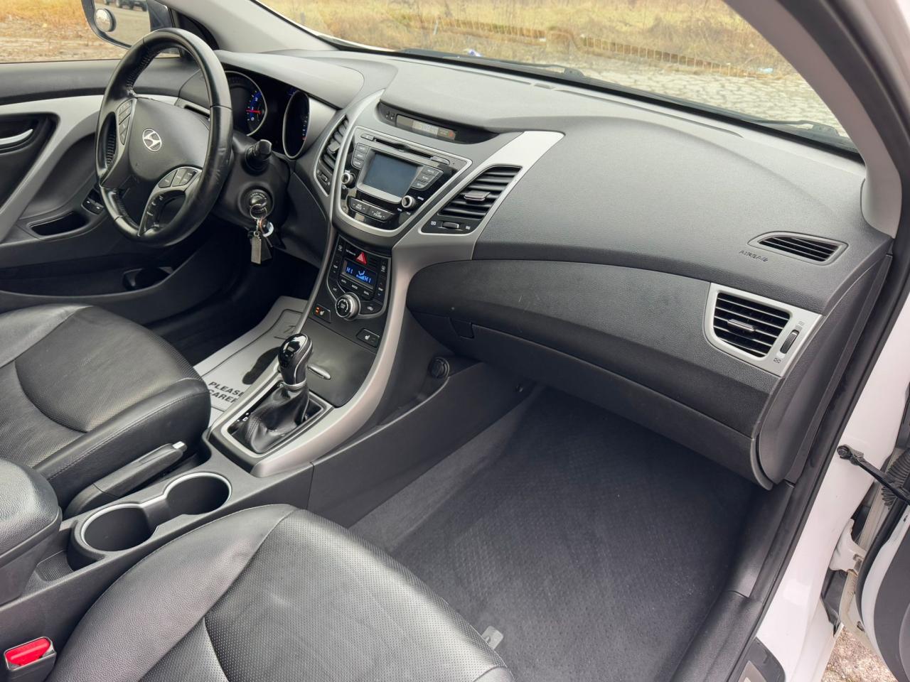 2014 Hyundai Elantra LIMITED | CLEAN CARFAX | ONE OWNER | LEATHER | Photo8