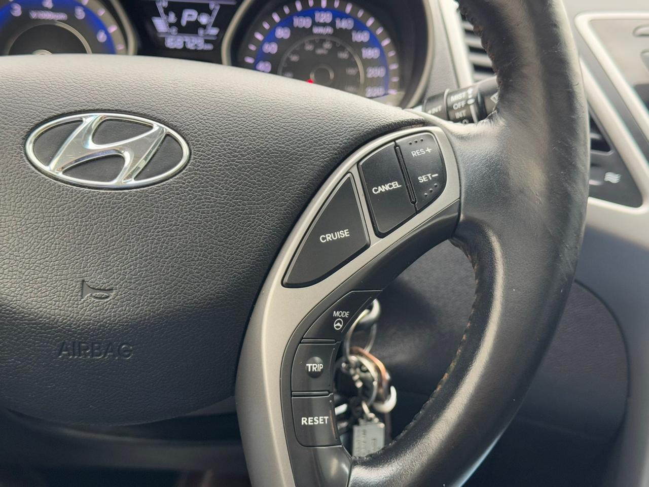 2014 Hyundai Elantra LIMITED | CLEAN CARFAX | ONE OWNER | LEATHER | Photo21