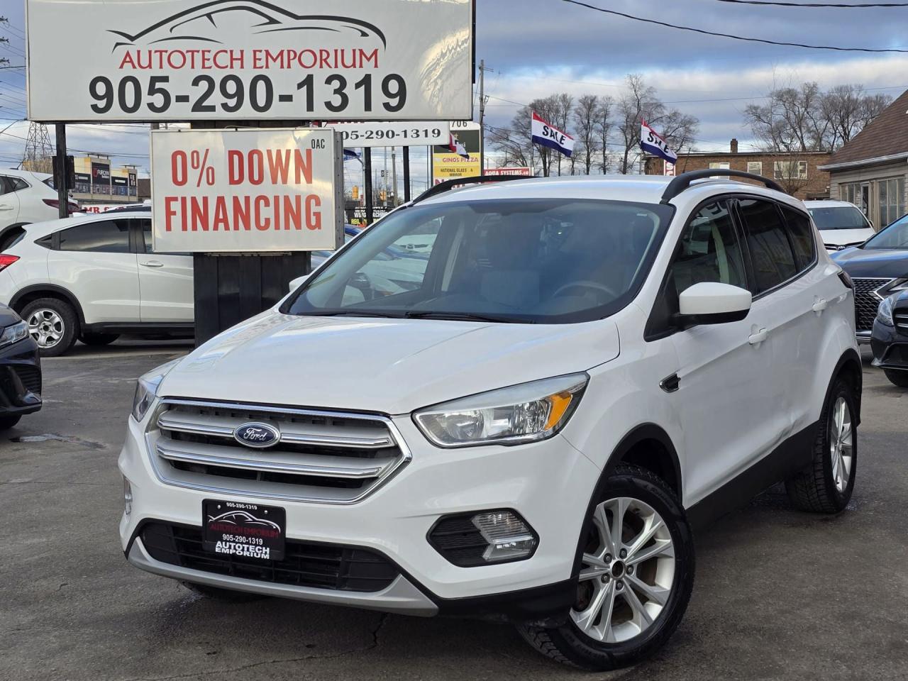 Used 2018 Ford Escape SE AWD / Dual Climate / Rev Cam / Htd Seats for sale in Mississauga, ON