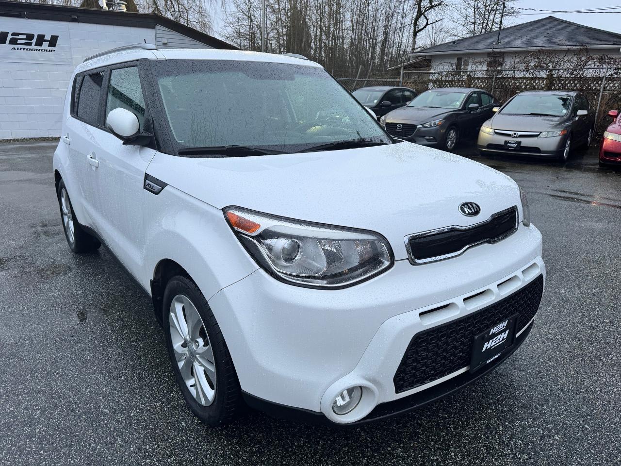 2014 Kia Soul FINANCING AVAILABLE Photo3