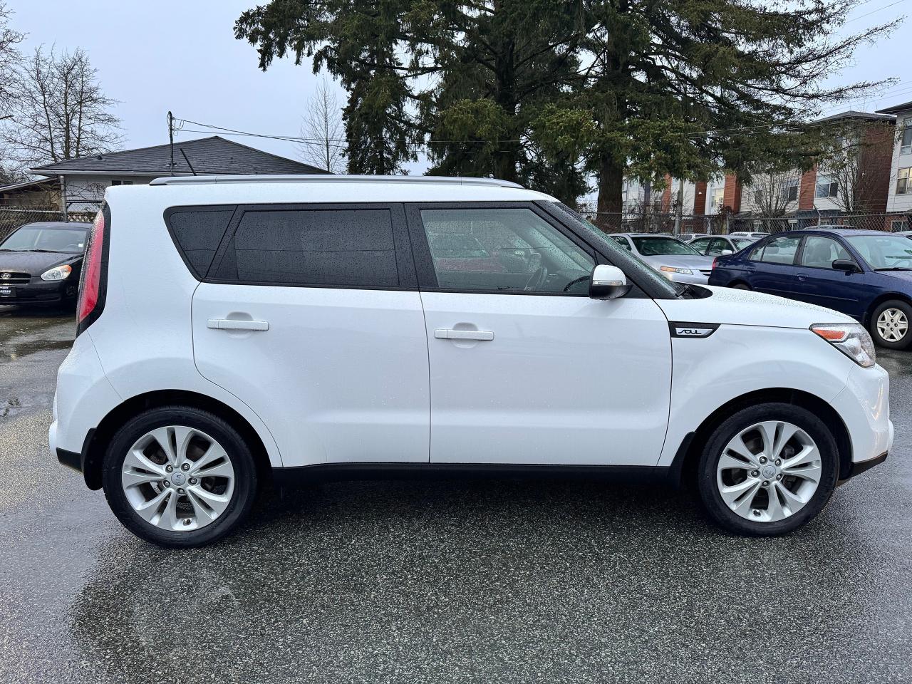 2014 Kia Soul FINANCING AVAILABLE Photo4