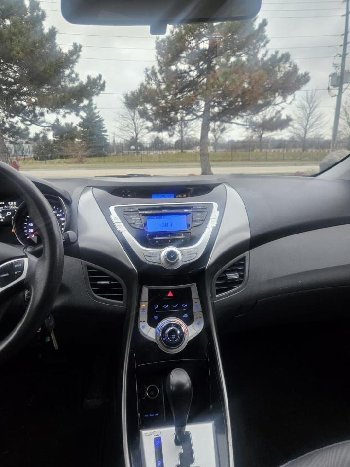 2012 Hyundai Elantra 4DR SDN AUTO GL - Photo #18