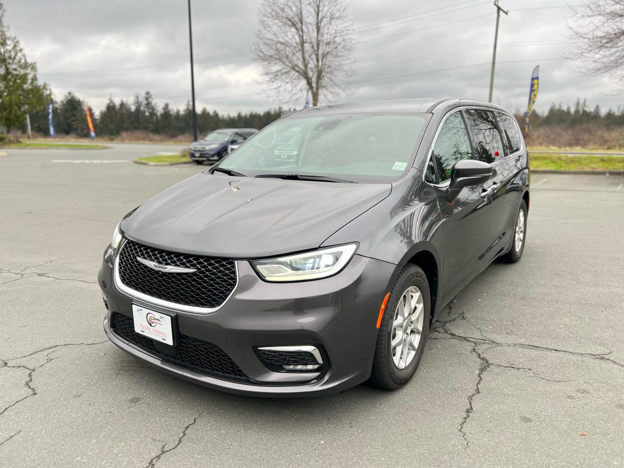 Used 2022 Chrysler Pacifica Touring L for sale in Campbell River, BC