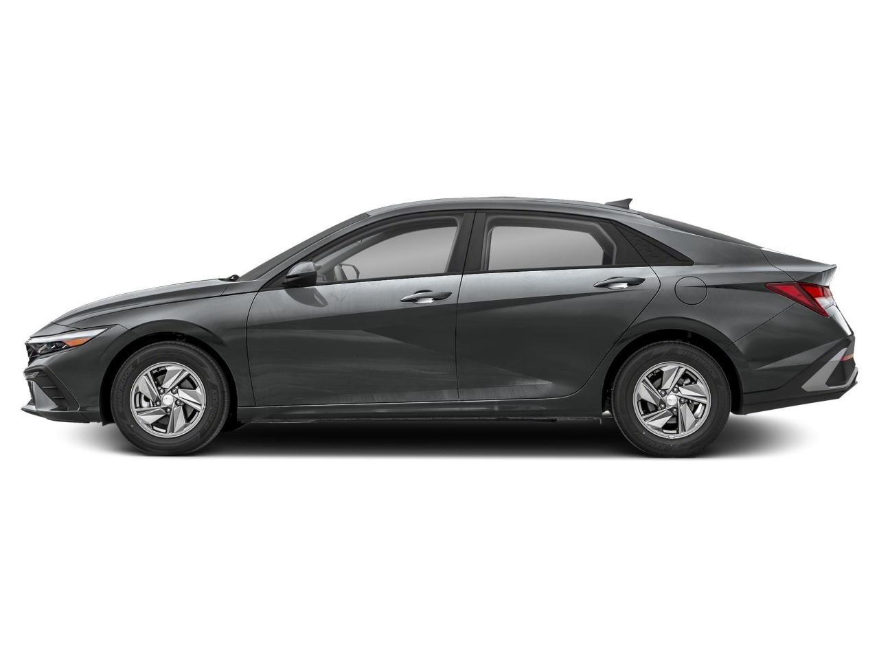 2025 Hyundai Elantra Essential Photo3