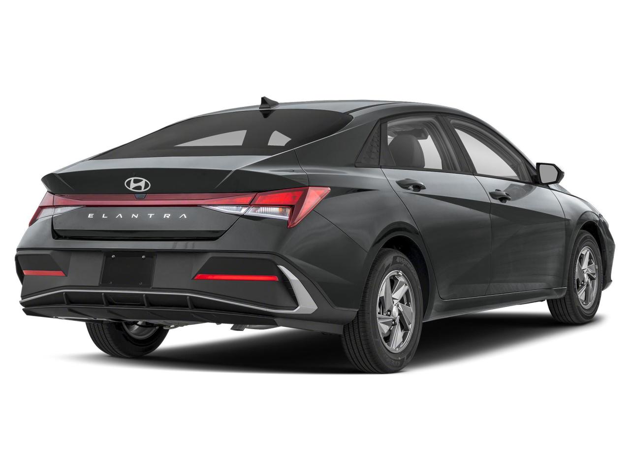 2025 Hyundai Elantra Essential Photo2