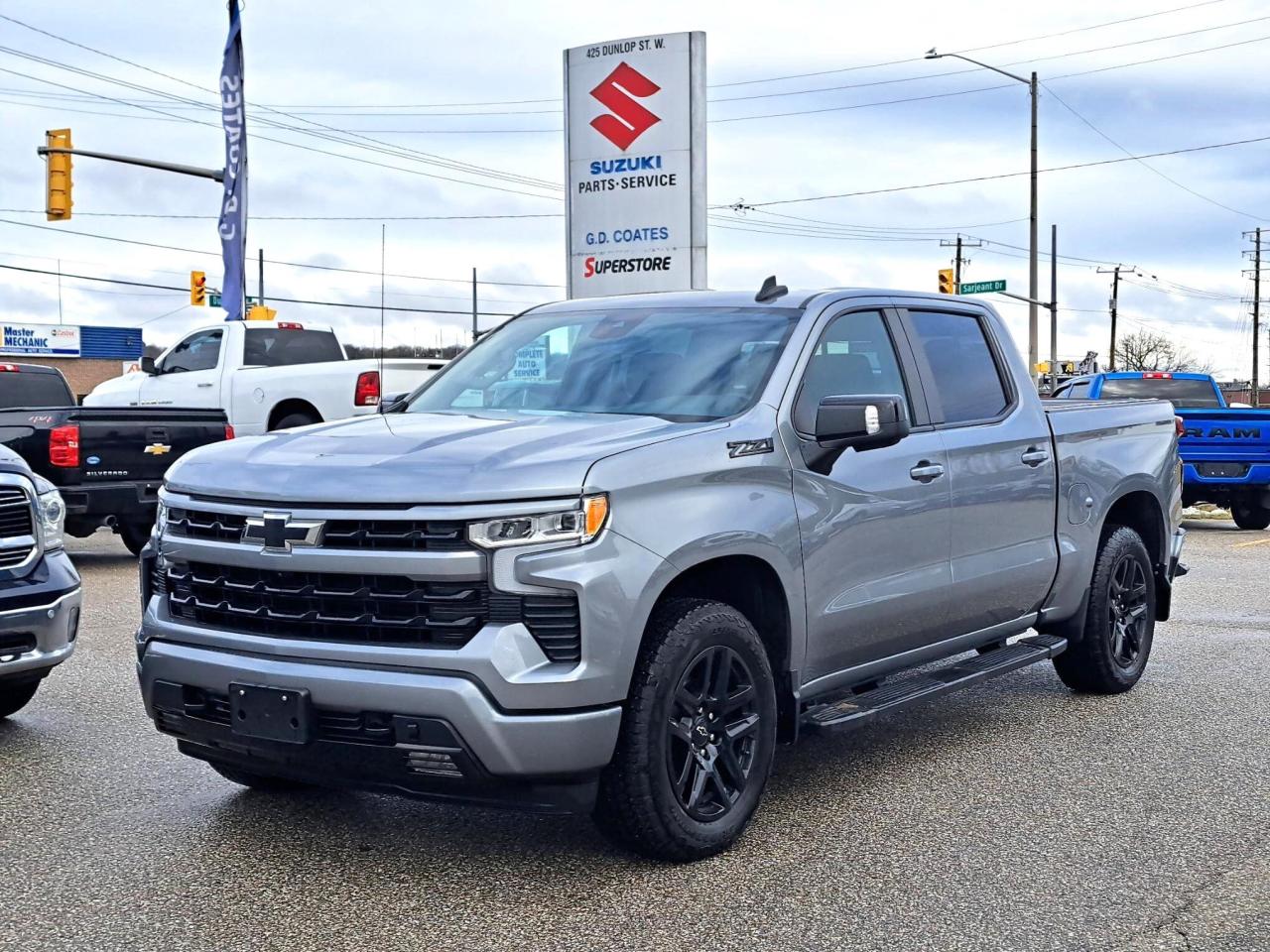 Used 2023 Chevrolet Silverado 1500 Crew Cab RST ~Bluetooth ~Leather ~Loaded ~LowKM for sale in Barrie, ON