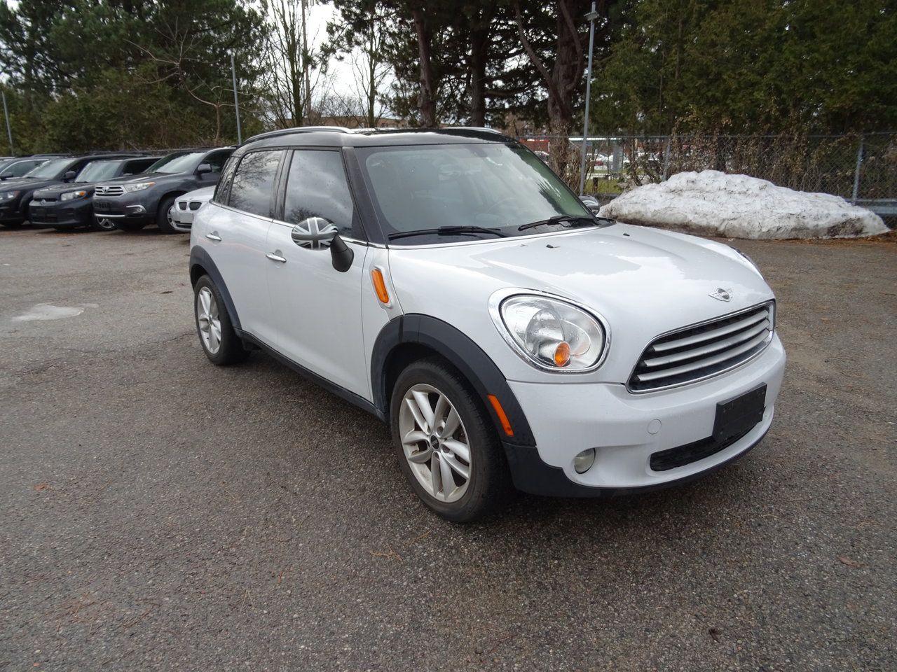 2014 MINI Cooper Countryman COUNTRYMAN - Photo #4