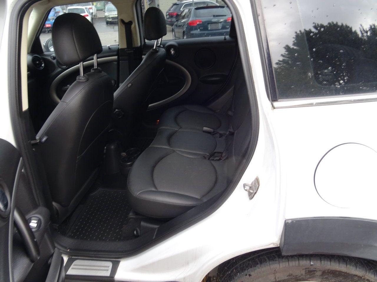 2014 MINI Cooper Countryman COUNTRYMAN - Photo #9