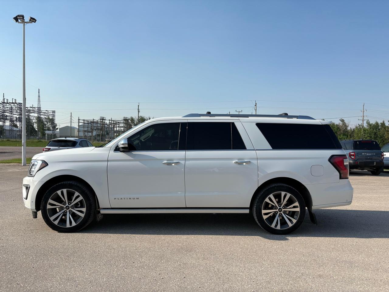 2021 Ford Expedition Max Platinum Photo5
