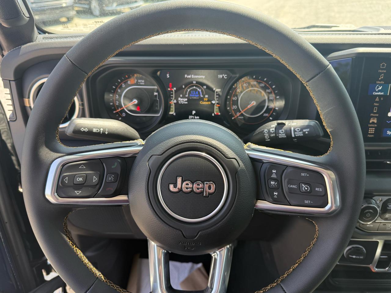 1749562540