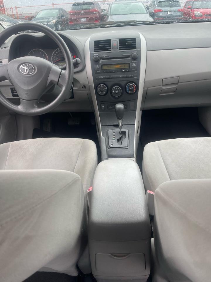 2009 Toyota Corolla CE - Photo #10