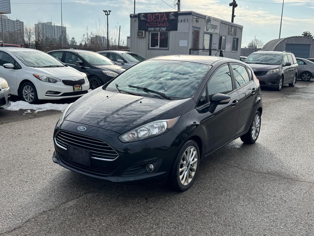 Used 2014 Ford Fiesta 5dr HB SE for sale in Kitchener, ON