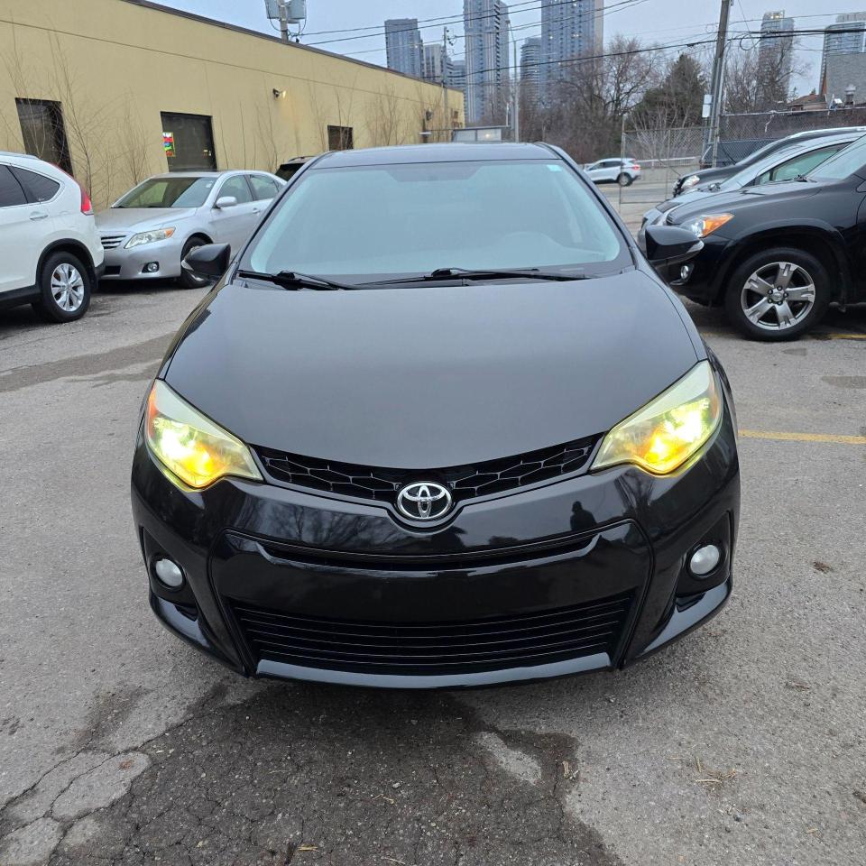 Used 2014 Toyota Corolla 4dr Sdn CVT S for sale in Scarborough, ON