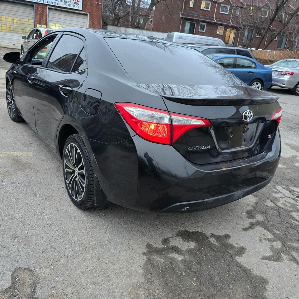 2014 Toyota Corolla 4dr Sdn CVT S - Photo #6