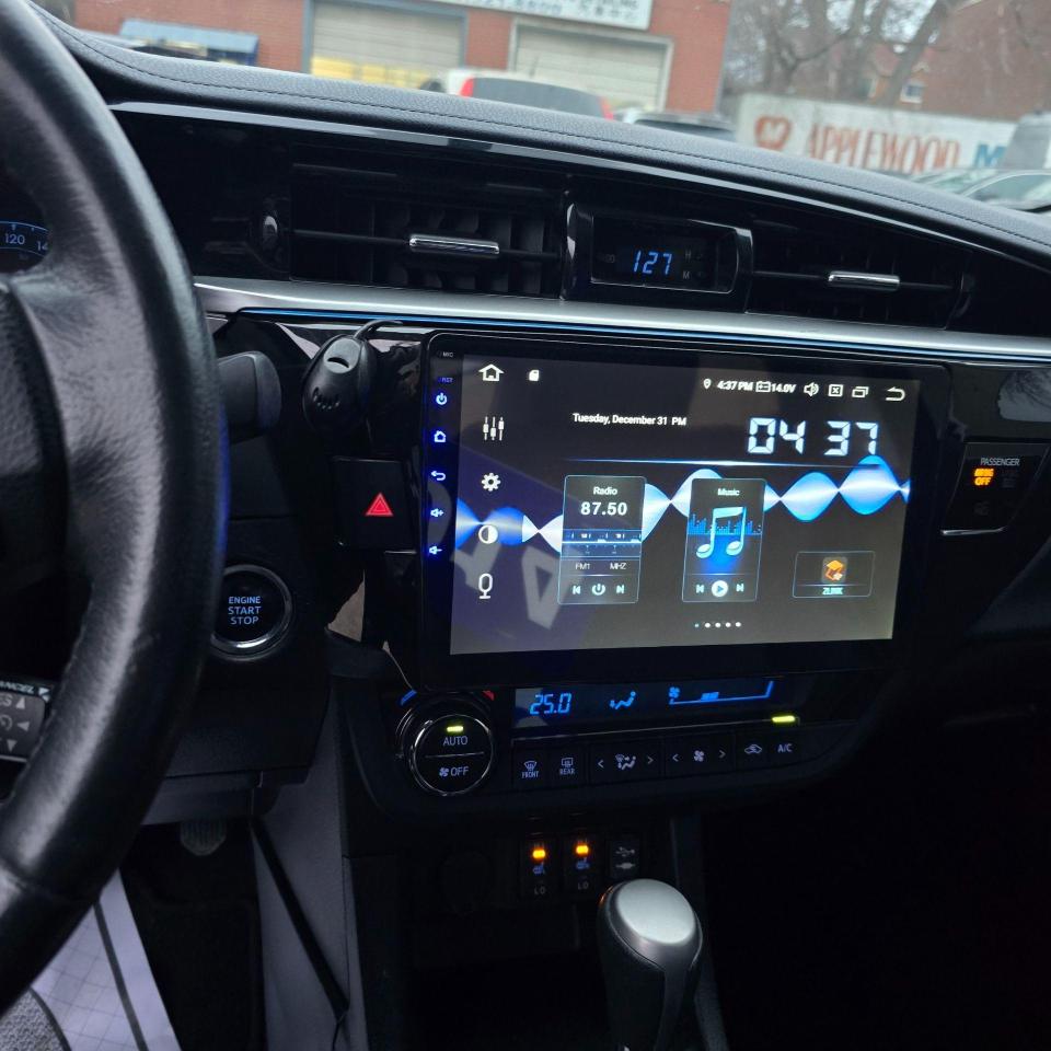2014 Toyota Corolla 4dr Sdn CVT S - Photo #12