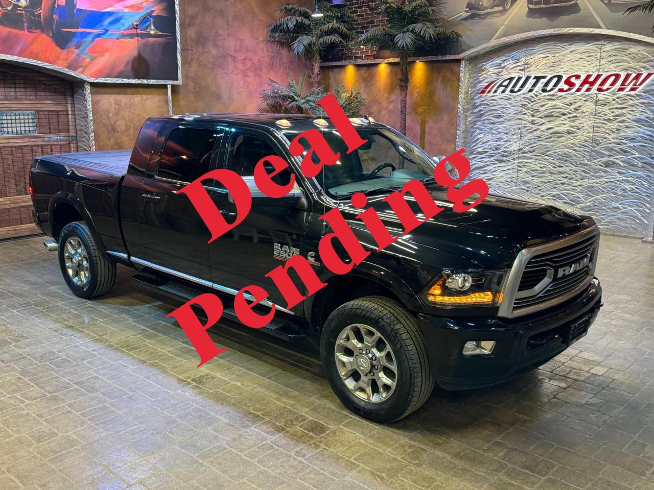 Used 2018 RAM 2500 LIMITED- MEGA CAB, NAV, HTD & VNTD SEATS, RMT STRT, RAM BOX! for sale in Winnipeg, MB