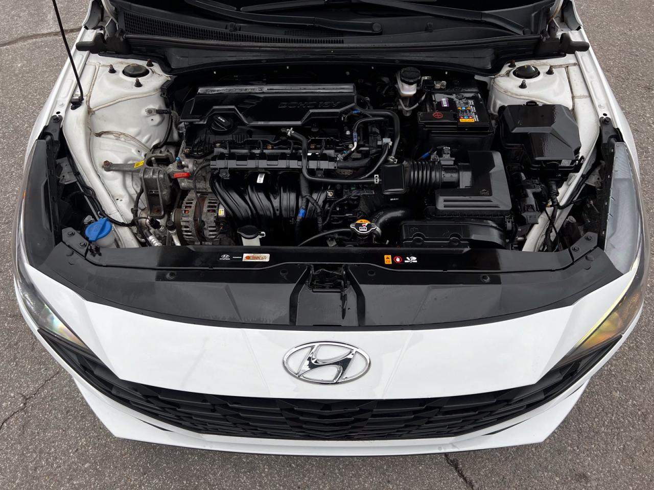 2021 Hyundai Elantra Preferred - Photo #2