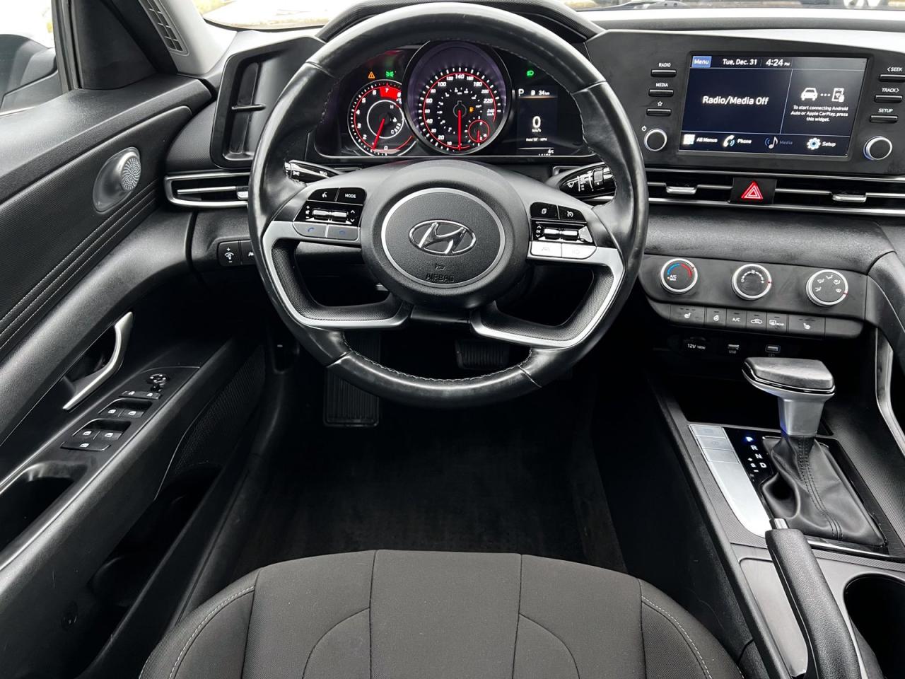 2021 Hyundai Elantra Preferred - Photo #11