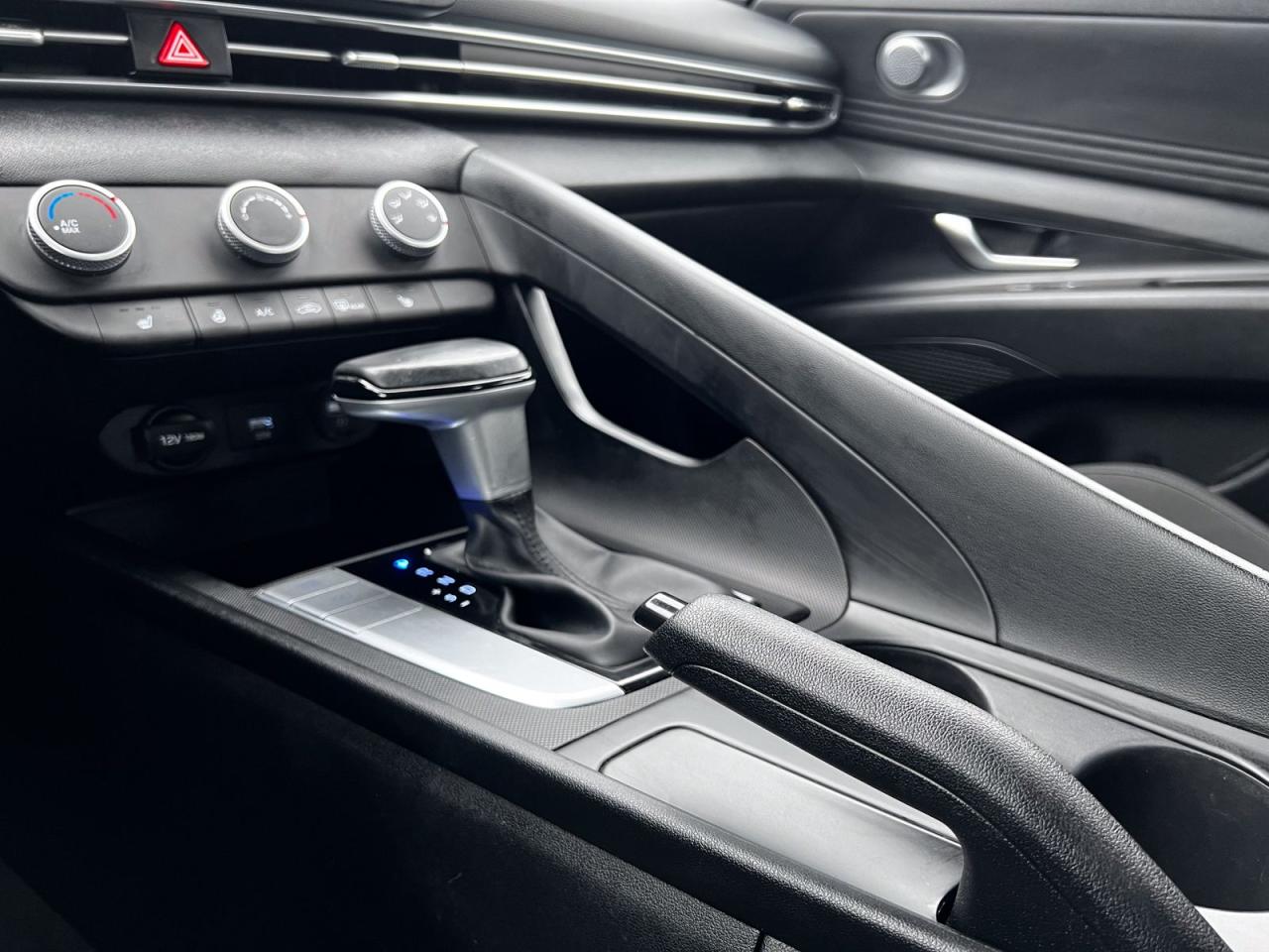 2021 Hyundai Elantra Preferred - Photo #18