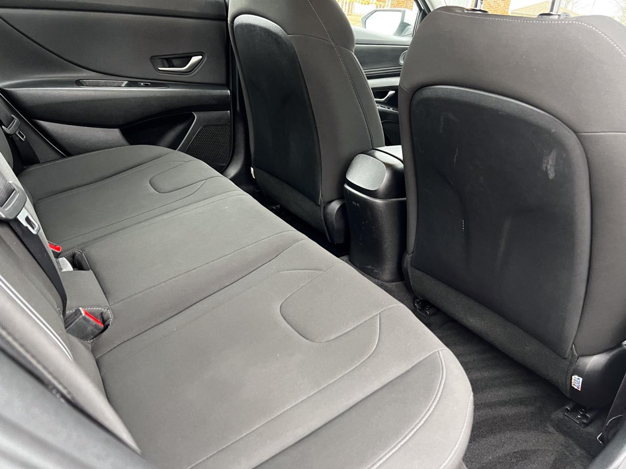 2021 Hyundai Elantra Preferred - Photo #7