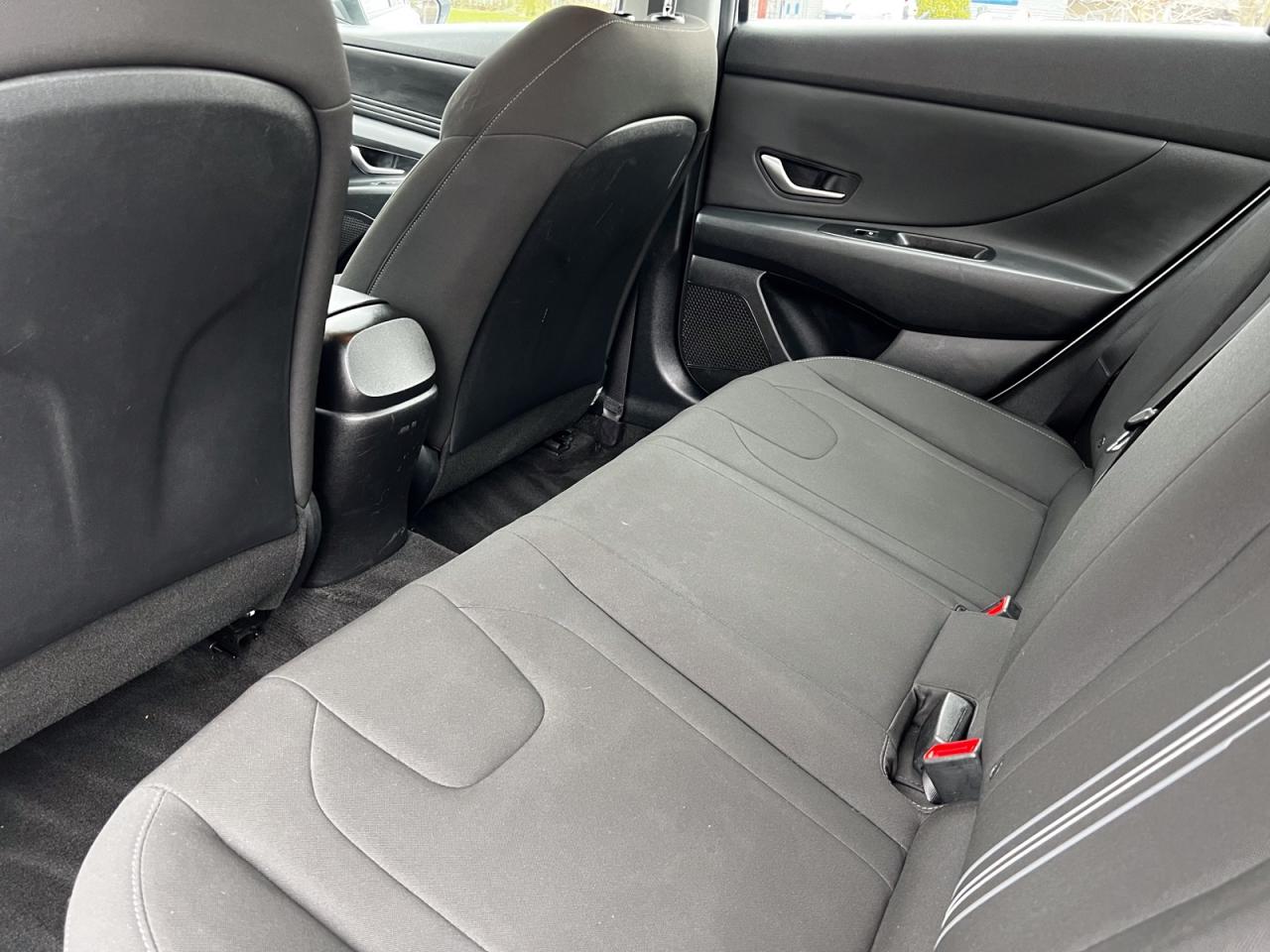 2021 Hyundai Elantra Preferred - Photo #9